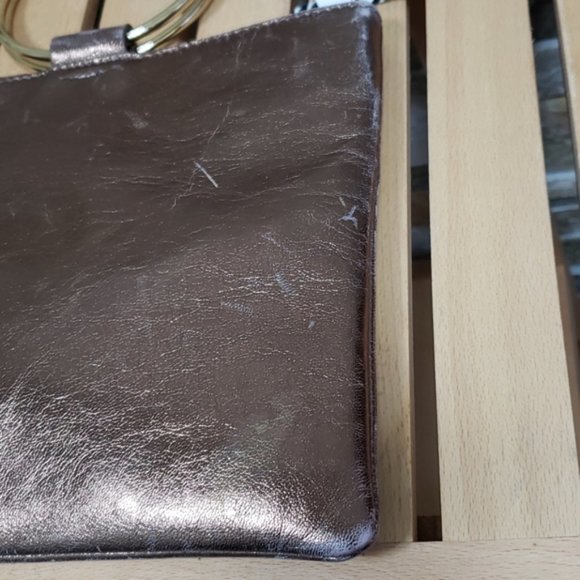 THACKER Le Pouch Leather Ring Handle Crossbody Bag - Picture 8 of 10